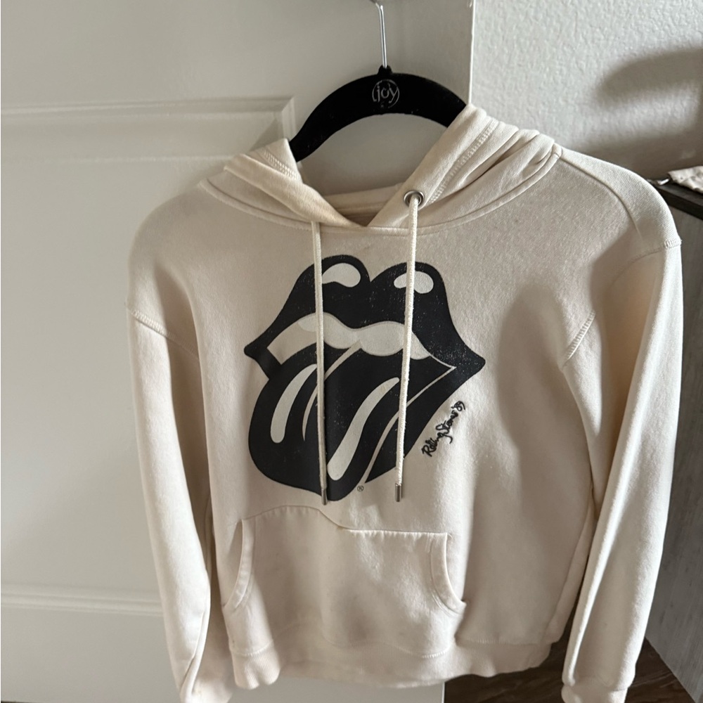 Cream and Black Sweater with Iconic Graphic